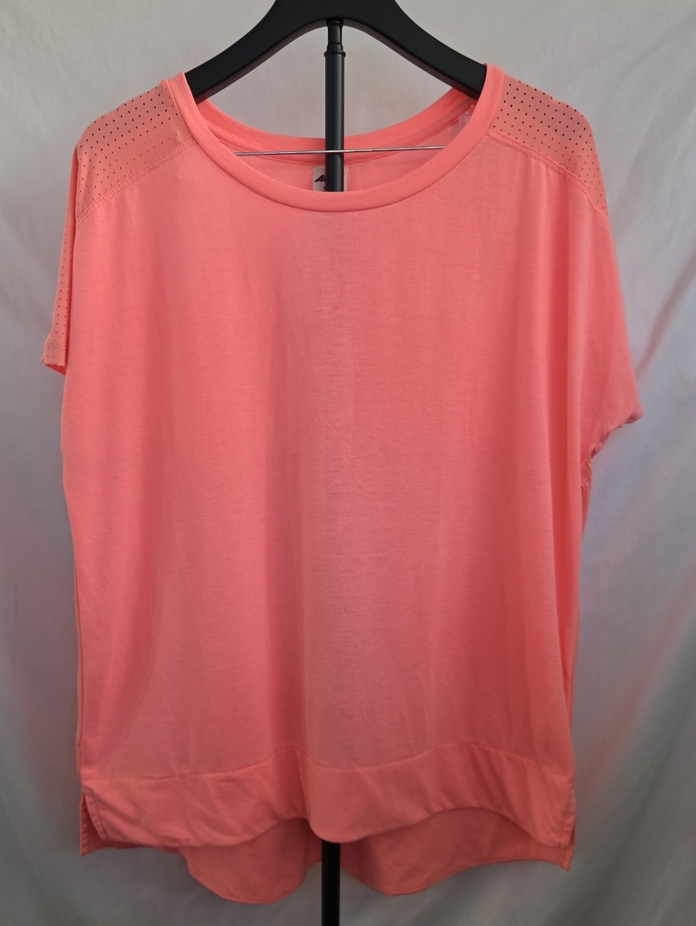 Avia Coral Pink Perforated Performance Activewear Tee - Plus Size XL (16/18)